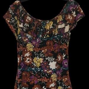 Essentials Floral Ruffle Top - Size L